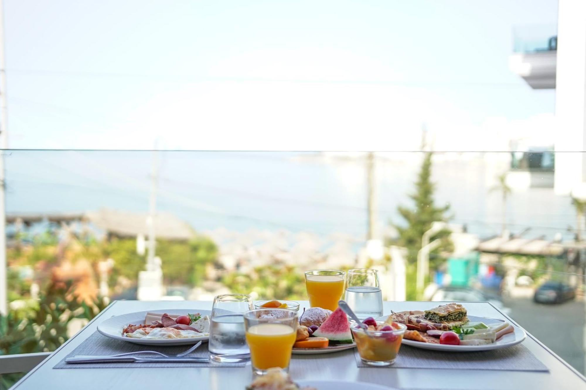Hotel Agimi Sarandë Exterior foto